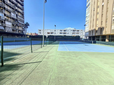 Квартира Продажа Playa Pobla de Farnals, Passeig de Colom, Platja de la Pobla de Farnals, la Pobla de Farnals, l'Horta Nord, Walencja, Wspólnota Walencka, 46137, Hiszpania